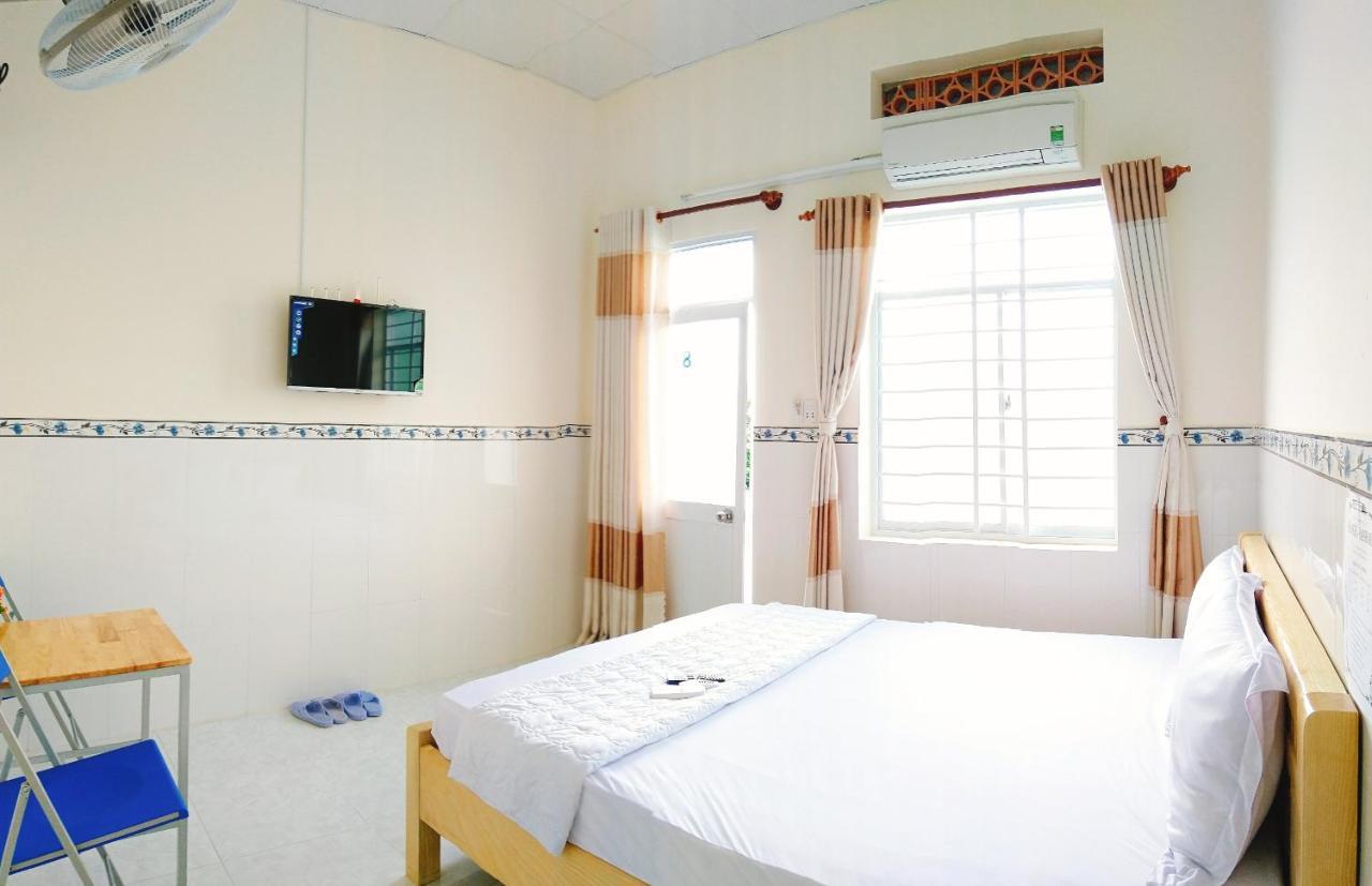 Nha Nghi Hanh Minh Chi Khu Co Ong Exteriör bild